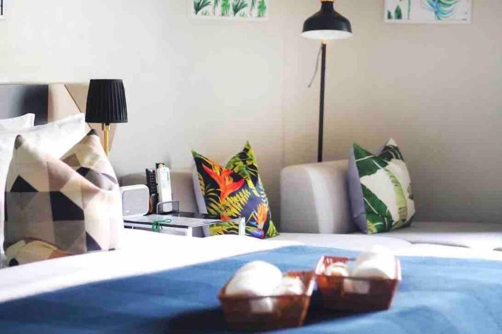 Stylish 1 Bedroom, Nice Pool,Bts Asok, Sukhumvit Bangkok Kültér fotó