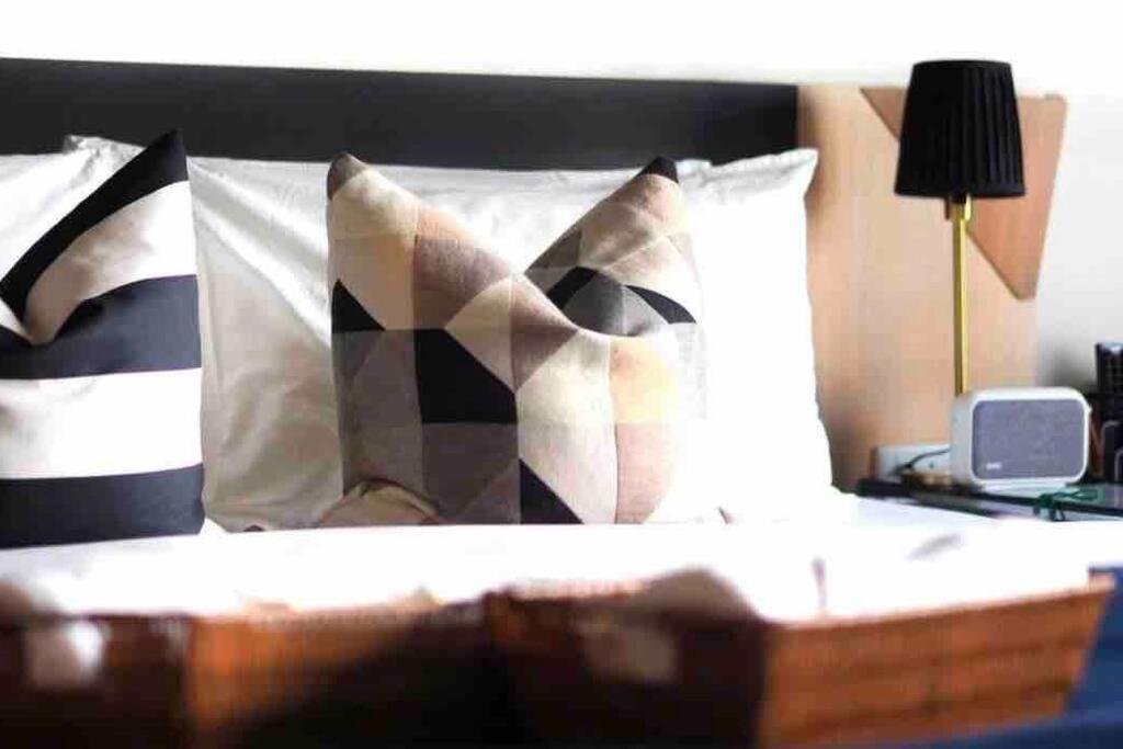 Stylish 1 Bedroom, Nice Pool,Bts Asok, Sukhumvit Bangkok Kültér fotó